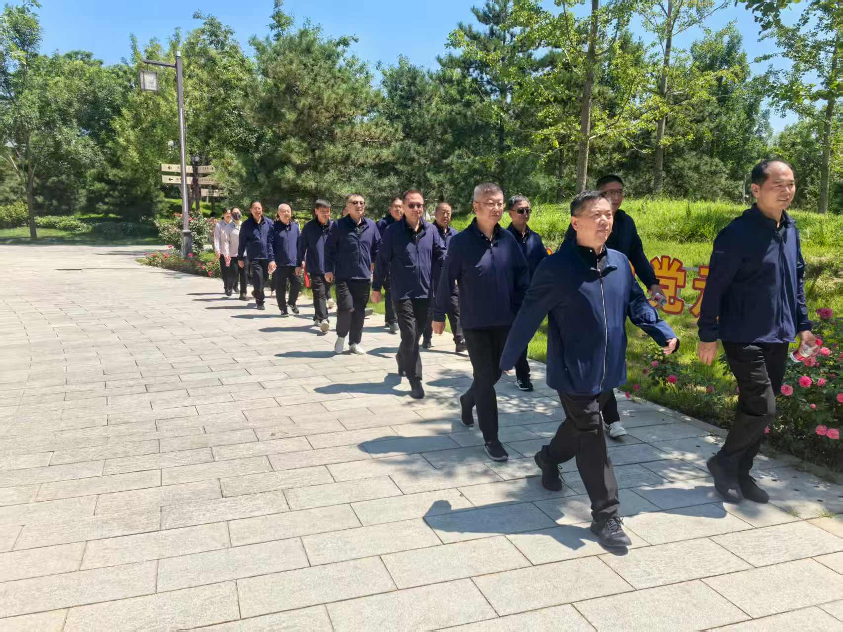 2f7e188892c966e7f511c321c640a9d.jpg 2f7e188892c966e7f511c321c640a9d.jpg